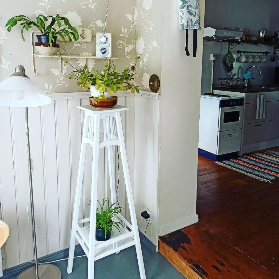 Kirkkokadun Amanda Ja Olga Bed and Breakfast Uusikaupunki Eksteriør billede